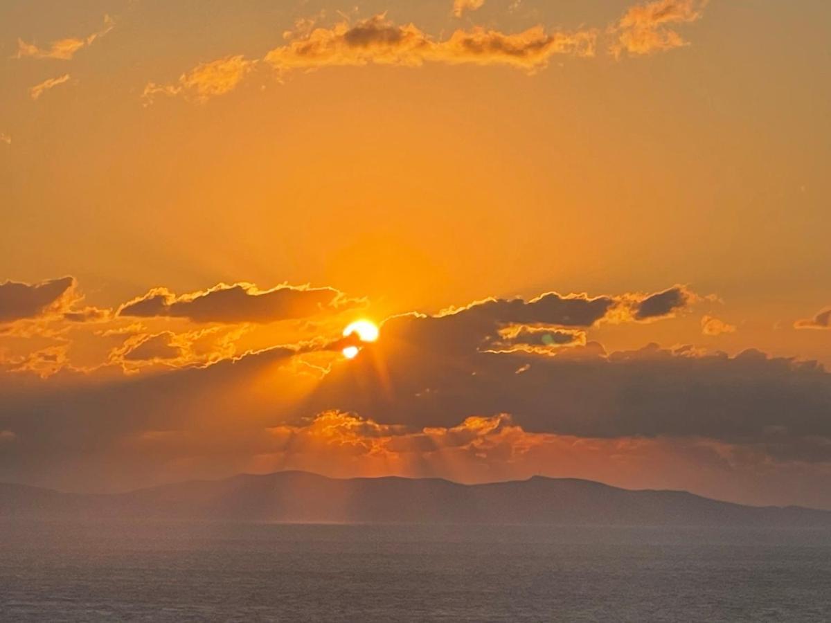 Paolas Sunset Агиос Стефанос Екстериор снимка