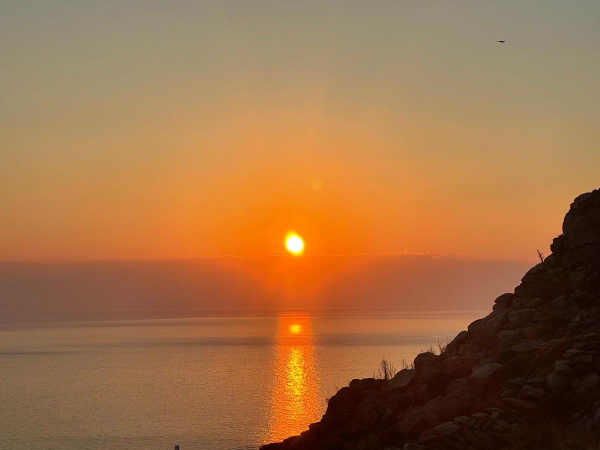 Paolas Sunset Агиос Стефанос Екстериор снимка